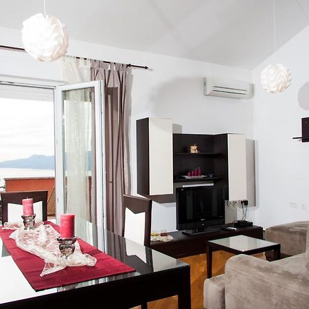 Apartments Adria Blue 卡斯塔 客房 照片