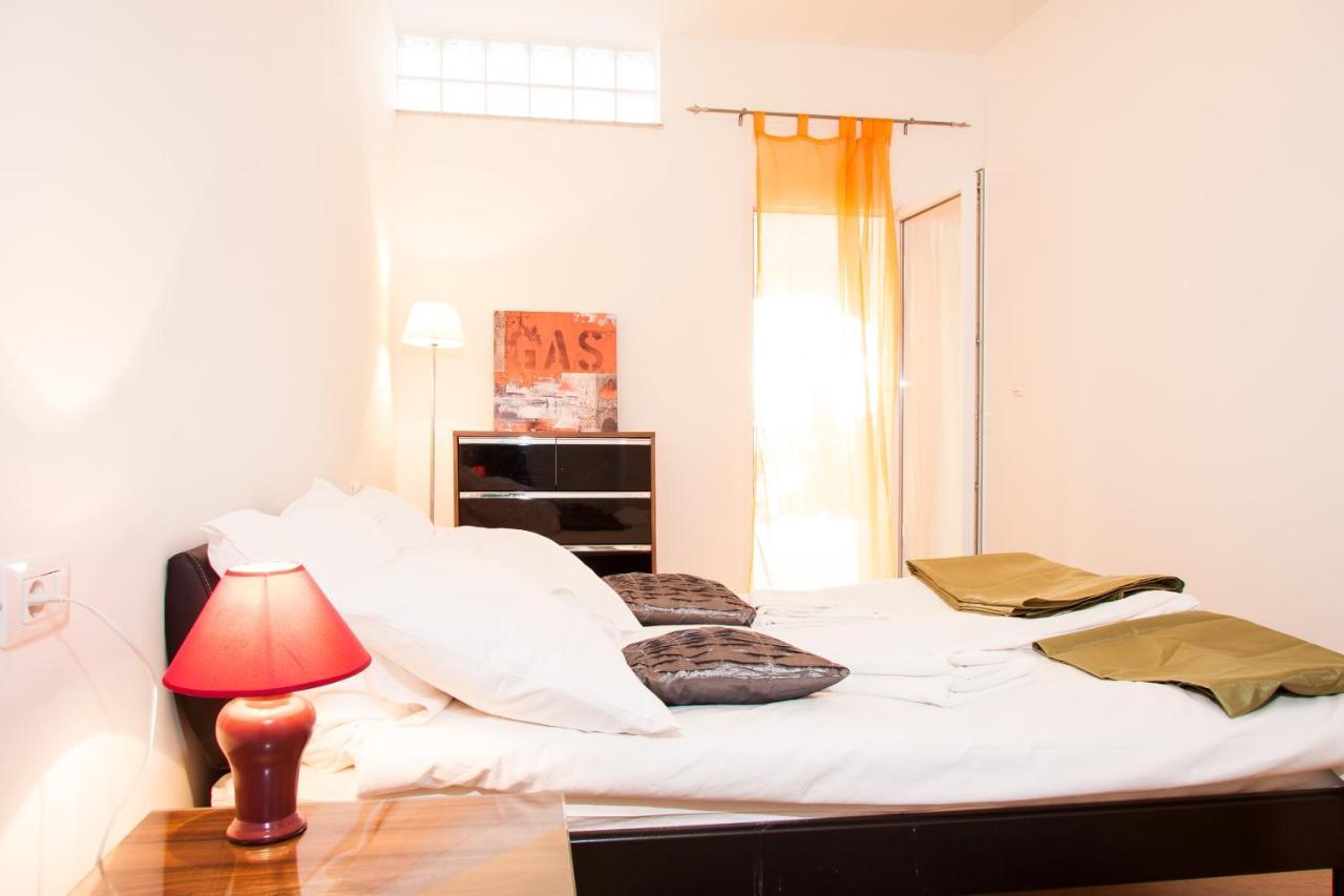 Apartments Adria Blue 卡斯塔 客房 照片