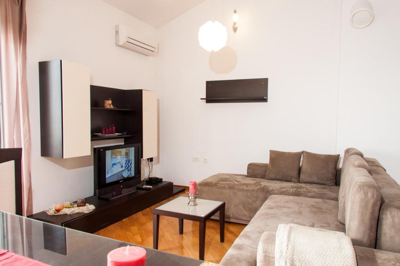 Apartments Adria Blue 卡斯塔 客房 照片